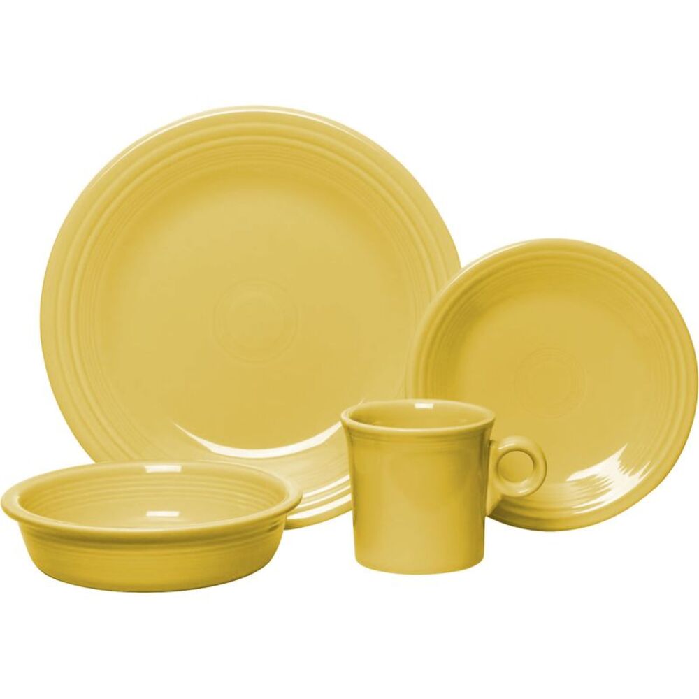Fiesta Classic Rim 4-Piece Dinnerware Set Sunflower - NIB
